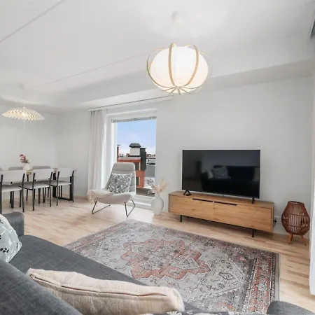 New 2br With Sauna With Stunning Views Apartamento Oulu